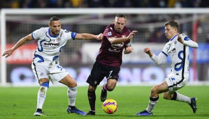  卡利亚里保级生死战击败萨勒尼塔纳  