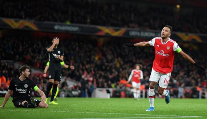  伯恩茅斯主场爆冷击败热刺，球迷高呼奇迹之夜  